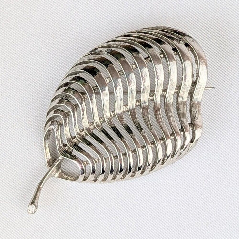 Vintage Silver Leaf or Pear Brooch Wavy Silver Metal Pin Mid-Century MCM Estate